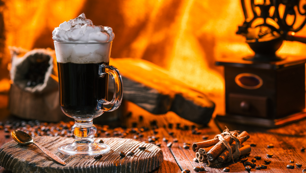 Recettes de cafés de Noël Irish Coffee Épicé