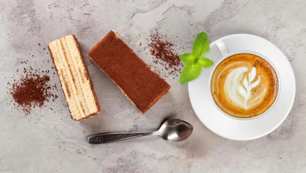 Caffe Latte Doux & Tiramisu au Chocolat